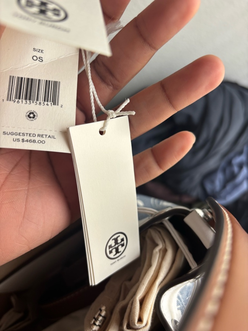 Tory Burch Blue and White Logo Drawstring Mini Bucket Bag - Picture 3 of 6